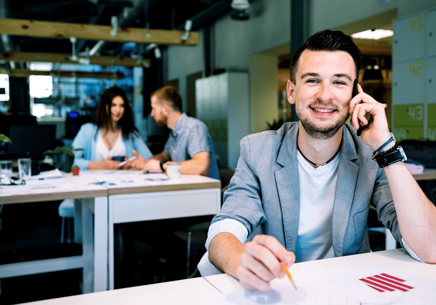 Image of people talking about the company's experience and excellence