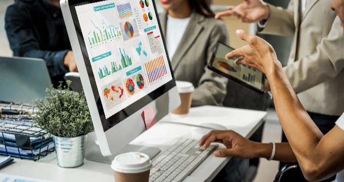 Data management powered by AI